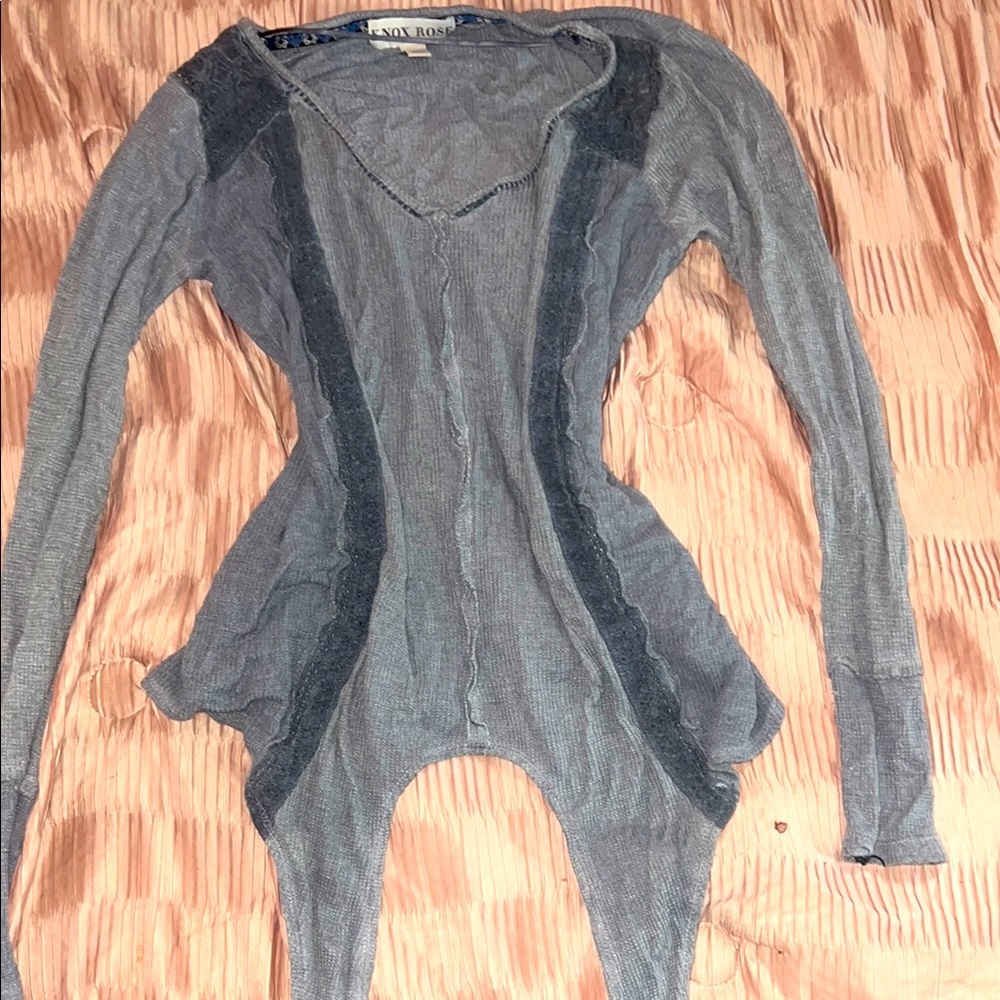 Knox Rose Gray and Pink Top